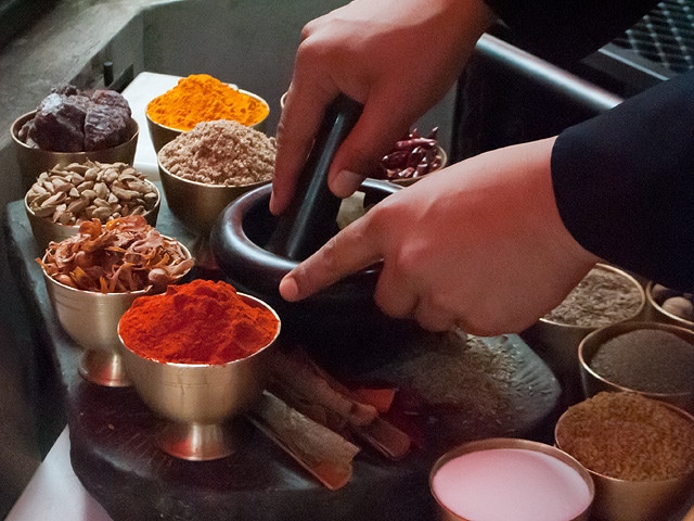 Learn spices to go well with Talisker_01